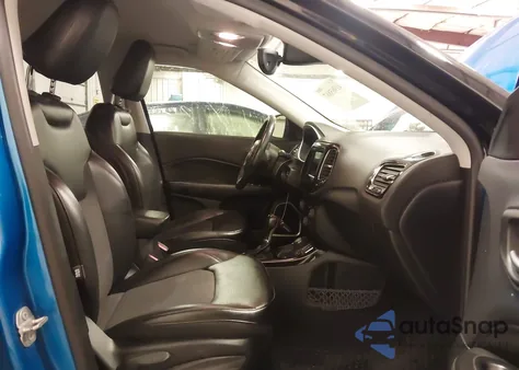 2018 Jeep Compass Altitude 4X4 из США, поврежденный, VIN 3C4NJDBB5JT298929